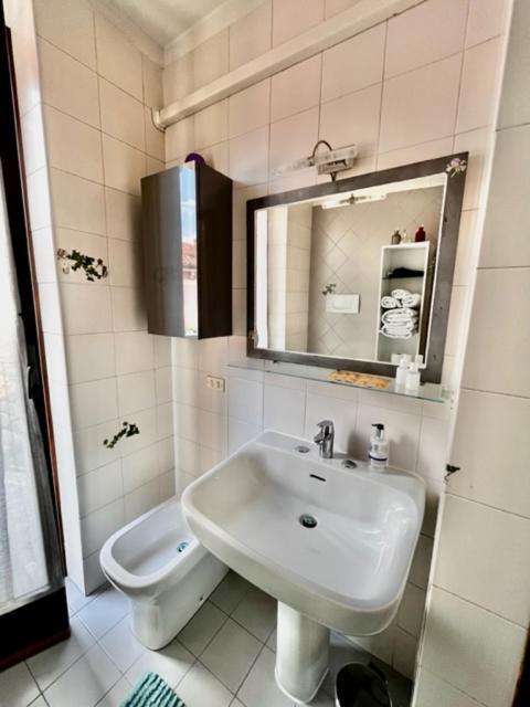 Casanova Loc Turistica Hotel Verona Bagian luar foto
